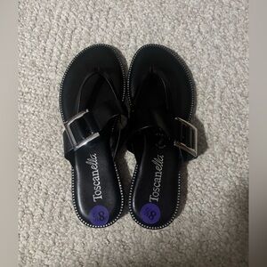 Toscanella Women’s Sandals